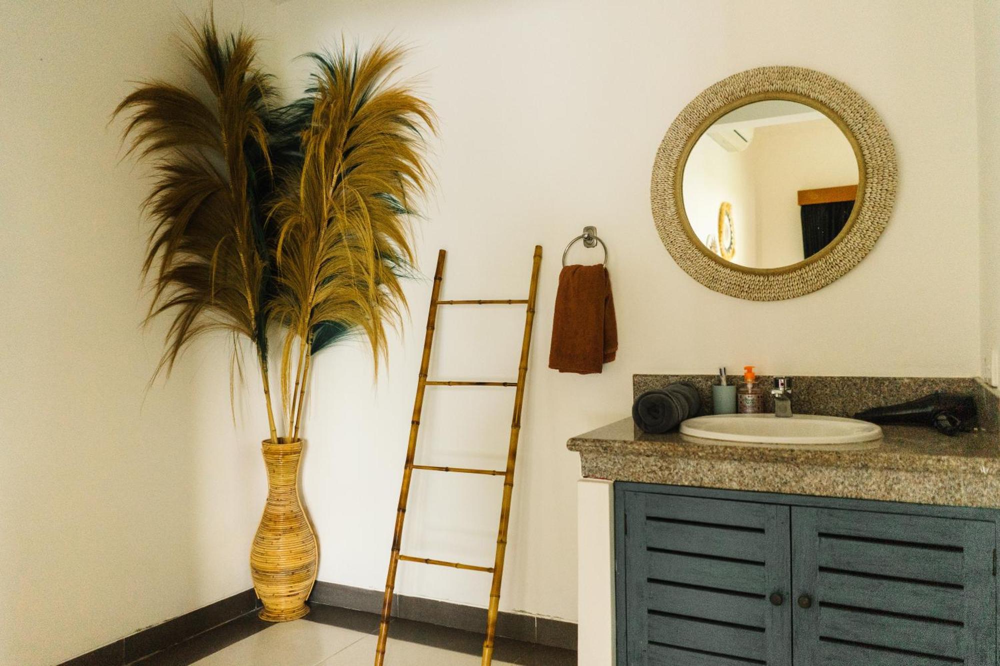 Renovated Linda Villa Canggu Exterior photo